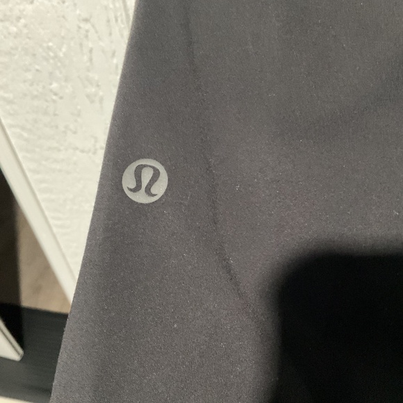 LULULEMON DRAWSTRING JACKET ( USED ) - Picture 3 of 5